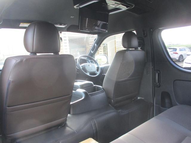 0000 Used TOYOTA HIACE VAN SUPER GL 50TH ANNIVERSARY LIMITED/GDH211 for ...